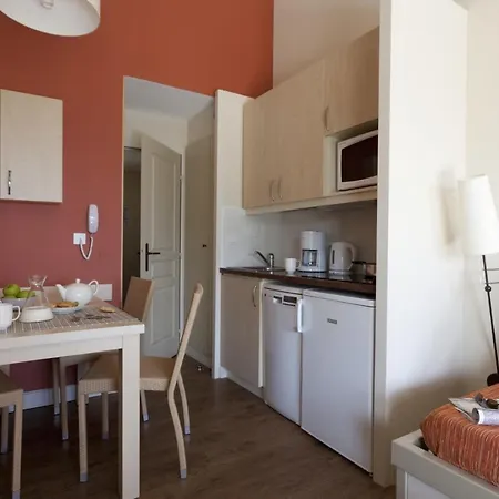 Apartment Les Parcs De 2/3p 6/7 Standard